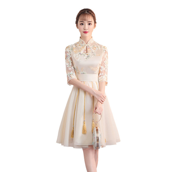 Chinese Fashion Vintage Style Stand Collar Floral Embroidery Flower Embroidered Cheongsam Short A-line Champagne Wedding Party Dress