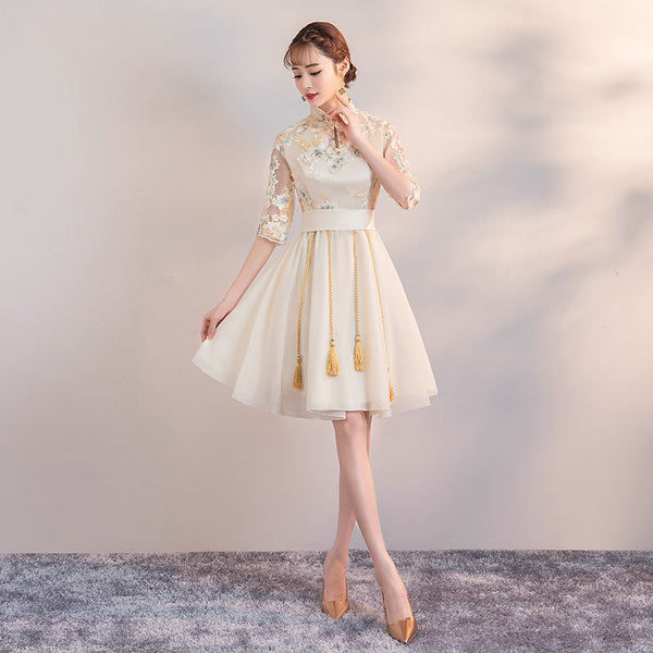 Chinese Fashion Vintage Style Stand Collar Floral Embroidery Flower Embroidered Cheongsam Short A-line Champagne Wedding Party Dress