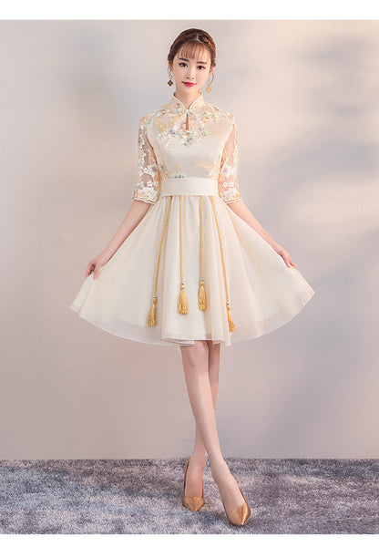 Chinese Fashion Vintage Style Stand Collar Floral Embroidery Flower Embroidered Cheongsam Short A-line Champagne Wedding Party Dress