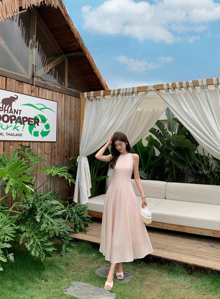 Women Elegant French Style Summer Maxi Dress with Linen Feel Crinkle Texture and Flowy Skirt