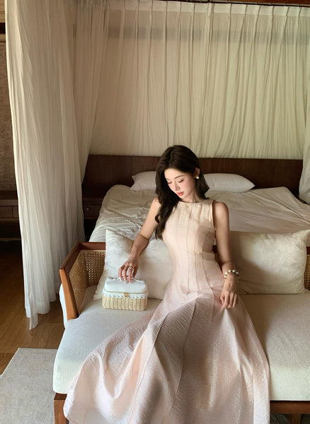 Women Elegant French Style Summer Maxi Dress with Linen Feel Crinkle Texture and Flowy Skirt
