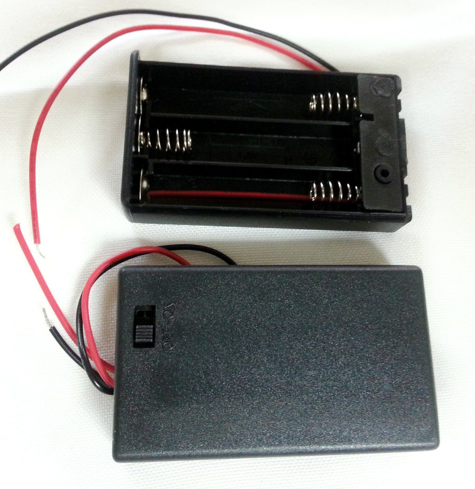 20 pcs 3 AAA 3A Battery 3V Holder Power Box Case with Black ON OFF Slide Switch