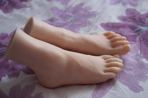 Cute girls Ladies Mannequin foot Model Silicone Lifelike Display shoes or socks