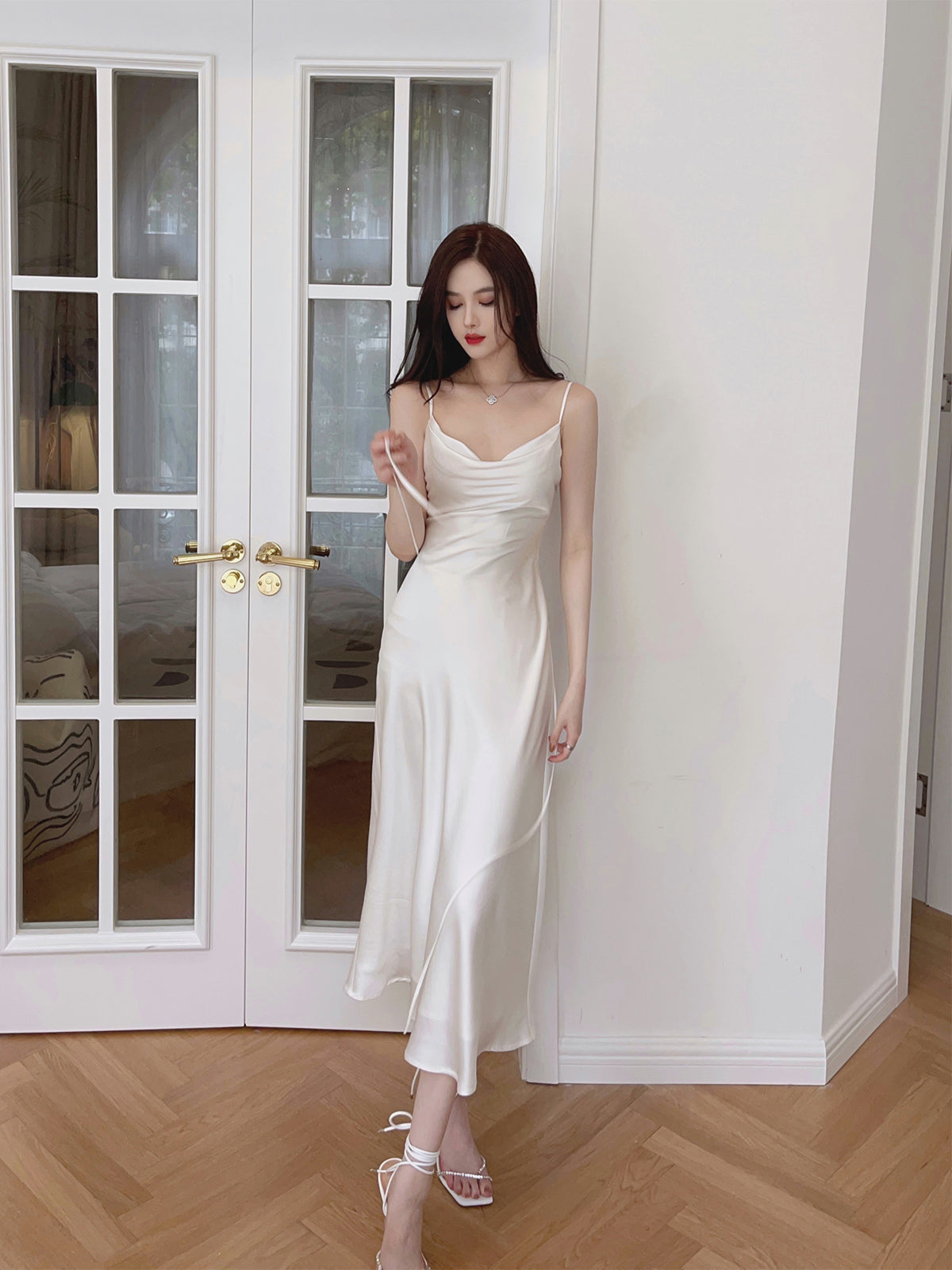 Satin Sexy Temperament Elegant Women Wear Soft Smooth Texture Dress