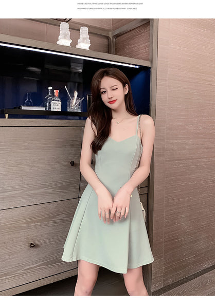 Sexy Temperament Sling Strap Waist Elastic Soft Comfort Bottoming Skirt