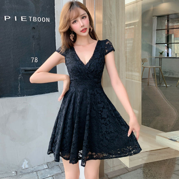 Women V-neck Temperament Sexy Backless Lace A Line Dress Skirt