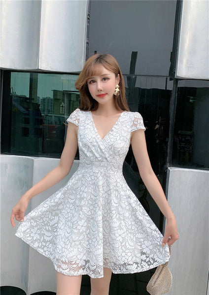 Women V-neck Temperament Sexy Backless Lace A Line Dress Skirt