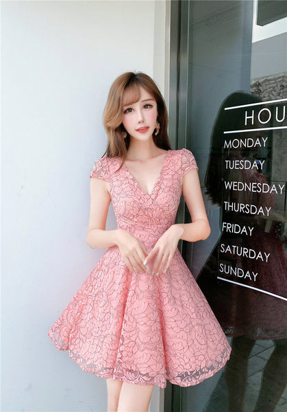 Women V-neck Temperament Sexy Backless Lace A Line Dress Skirt