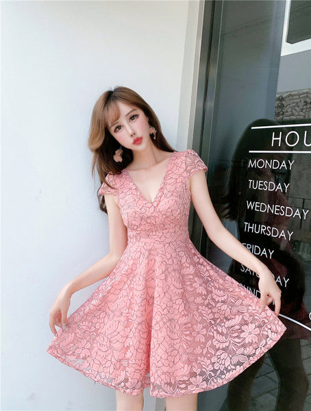 Women V-neck Temperament Sexy Backless Lace A Line Dress Skirt