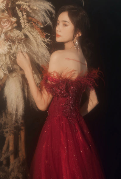 Red Bride Sleeveless Engagement Lace Up Back Feather Long Evening Party Gowns Dress