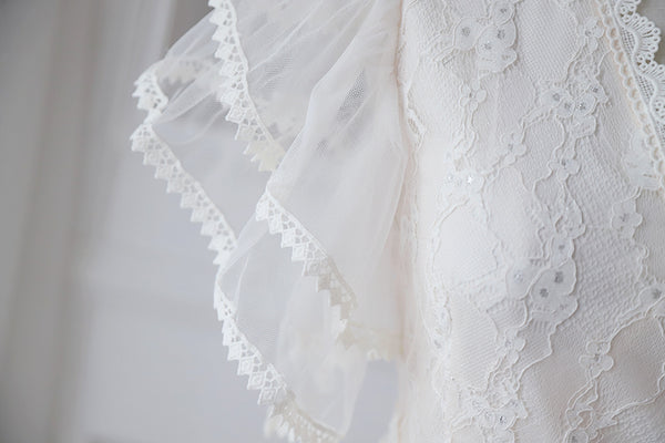 Fairy Temperament V-neck Double-layer Lotus Leaf Sleeves super Sweet Lace Skirt