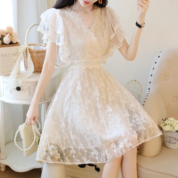 Fairy Temperament V-neck Double-layer Lotus Leaf Sleeves super Sweet Lace Skirt