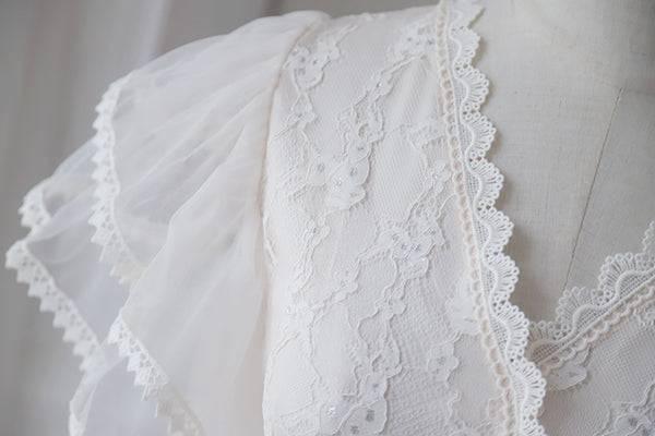 Fairy Temperament V-neck Double-layer Lotus Leaf Sleeves super Sweet Lace Skirt