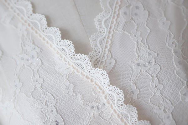 Fairy Temperament V-neck Double-layer Lotus Leaf Sleeves super Sweet Lace Skirt