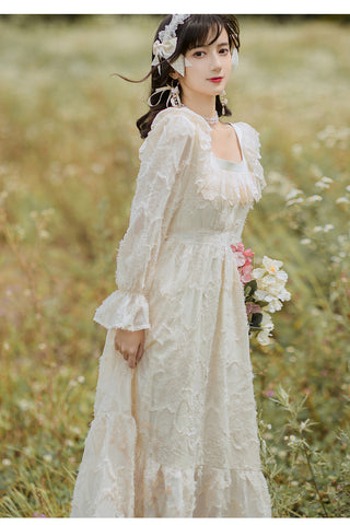 Autumn Long Sleeved Retro Temperament Ladies Princess Square Neck Collar Lace Ruffled Dress