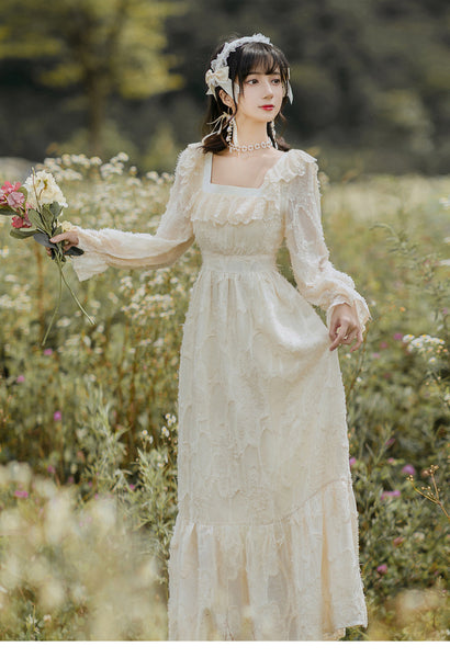 Autumn Long Sleeved Retro Temperament Ladies Princess Square Neck Collar Lace Ruffled Dress