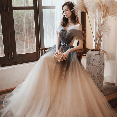 Temperament Elegant Performance Costume Spaghetti Strap Evening Dress