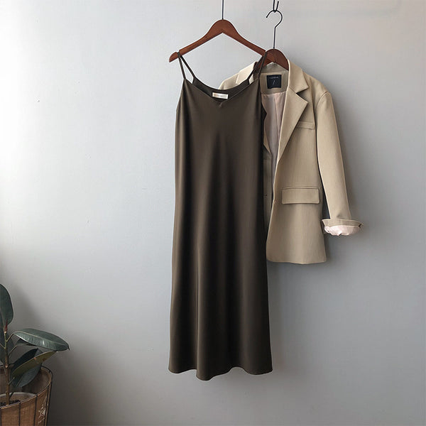 Temperament Sexy Women Spaghetti Strap V-neck Satin Loose Size Long Skirt