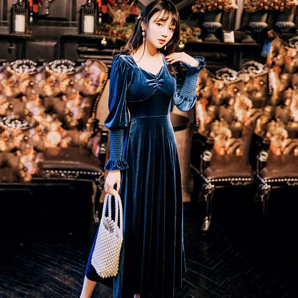 Elegant Women Retro Traditional Shiny Blue Velvet Ruffled Bust Long Sleeved Long Dress