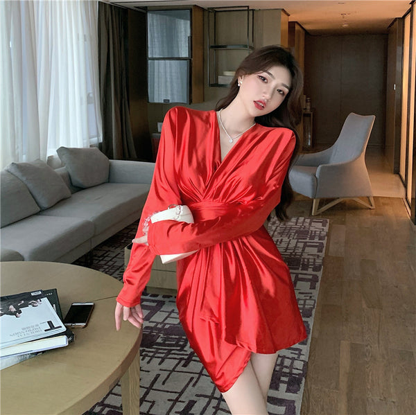 Sexy V Neck Irregular Long Sleeved High Waist Golden Gold Color Pleat Dress