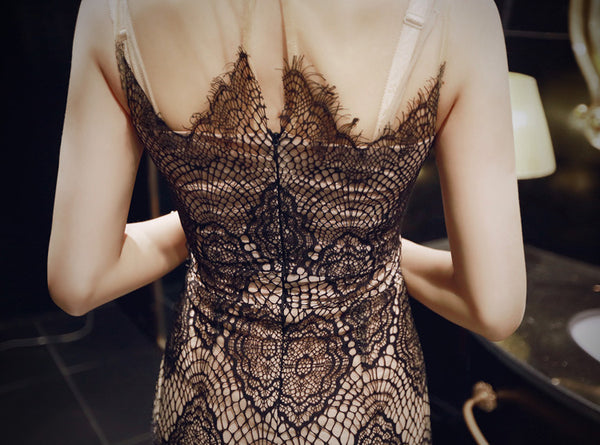 Summer Elegant Women Fashion Sexy V-neck Sleeveless Black Lace Mesh pattern Dress