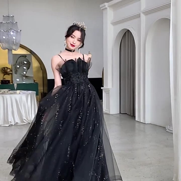 Temperament Women Special Black Evening Banquet Meeting Party Spaghetti Strap Pleated Tutu Dress