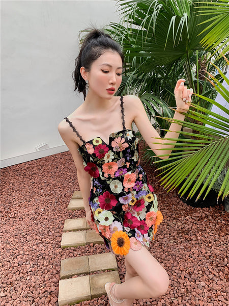 Lovely Women Three Dimensional 3D Embroidery Floral Flowers Pattern Hollow Out Spaghetti Strap Mini Party Dress