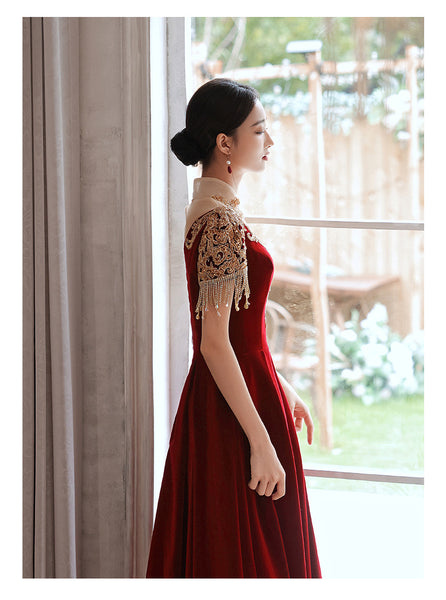 Chic Beautiful Burgundy Princess High Neck Beading Pearl Rhinestone Short Sleeve Velour Evening A-Line Floor Length Party Formal Dresses