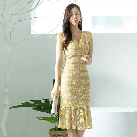 Perfect Look Summer Temperament Ladies V-Neck Mid Length Ruffled Lace Fishtail Skirt Dress