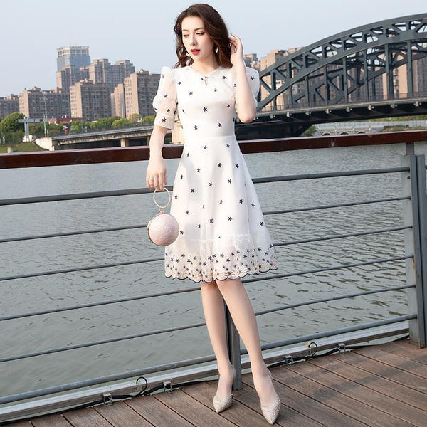Summer Lovely Women Temperament Round Neck Lace Hem High Waist White Short Sleeves Knee Length Dress
