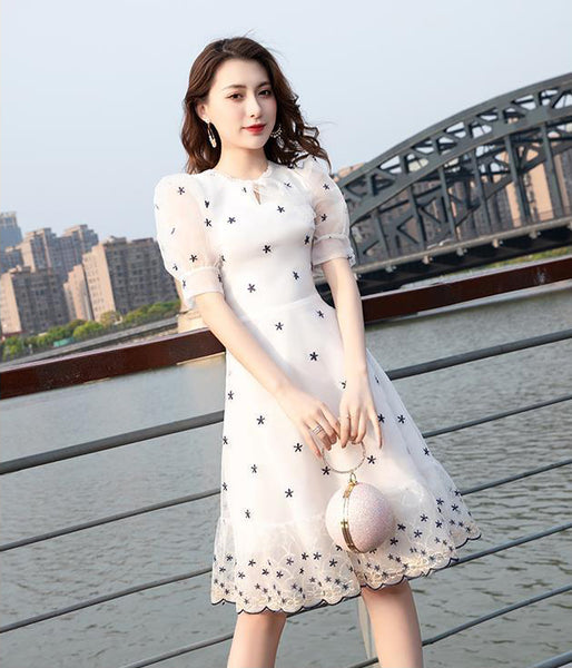 Summer Lovely Women Temperament Round Neck Lace Hem High Waist White Short Sleeves Knee Length Dress
