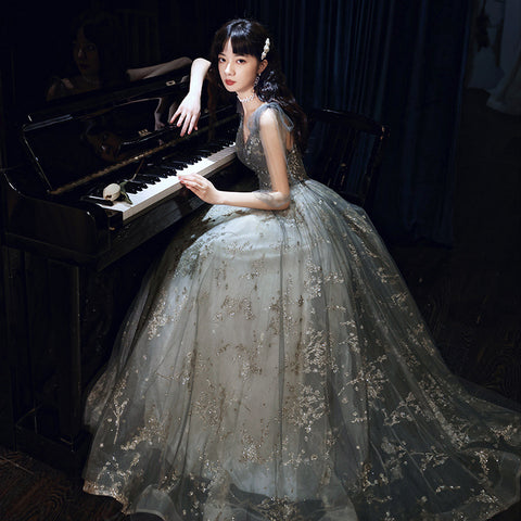 Elegant Temperament Women Fashion Grey Beaded Tulle Fairy Prom V-Neck Long Floor Length Evening Party Dress