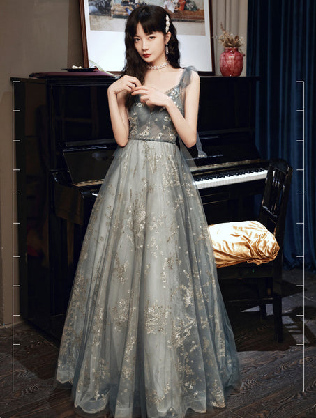 Elegant Temperament Women Fashion Grey Beaded Tulle Fairy Prom V-Neck Long Floor Length Evening Party Dress