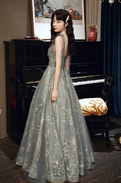 Elegant Temperament Women Fashion Grey Beaded Tulle Fairy Prom V-Neck Long Floor Length Evening Party Dress