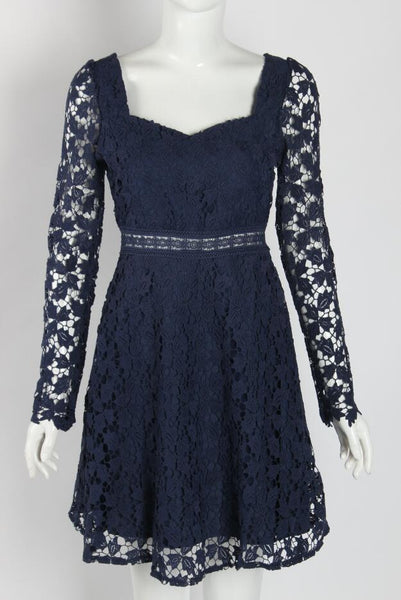 Temperament Elegant Ladies Hollowed Out Lace Stitched Waist Long Sleeves A-line Cocktail Party Dress