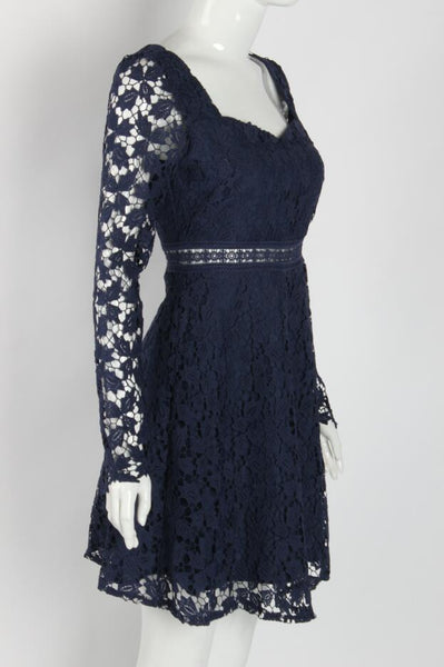 Temperament Elegant Ladies Hollowed Out Lace Stitched Waist Long Sleeves A-line Cocktail Party Dress