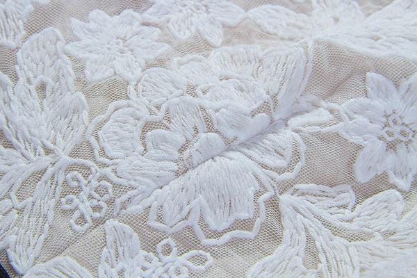 Beautiful Cozy Ladies White V-Neck Long Sleeved Lace High Waist Puffy Party Clubbing Long Dress