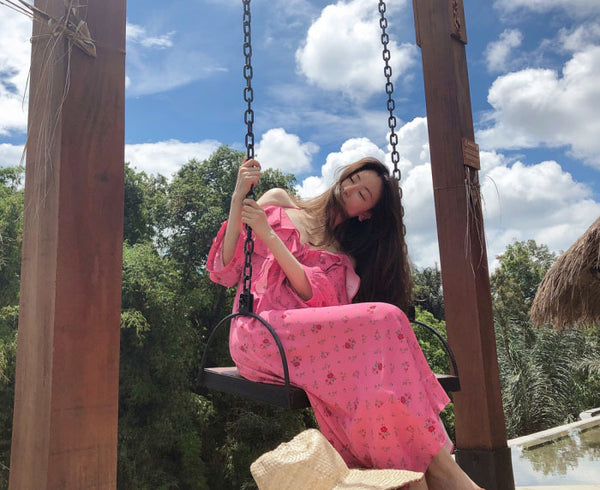 Holiday Chic Women Lotus Leaf Collar Off Shoulder Short Sleeved Floral Printed Bow Spaghetti Strap Dress