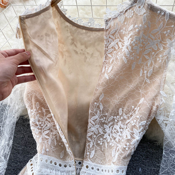 Fairy Temperament Women Retro Long Sleeve Round Neck High Waist Embroidery Mesh Lace A Line Dress