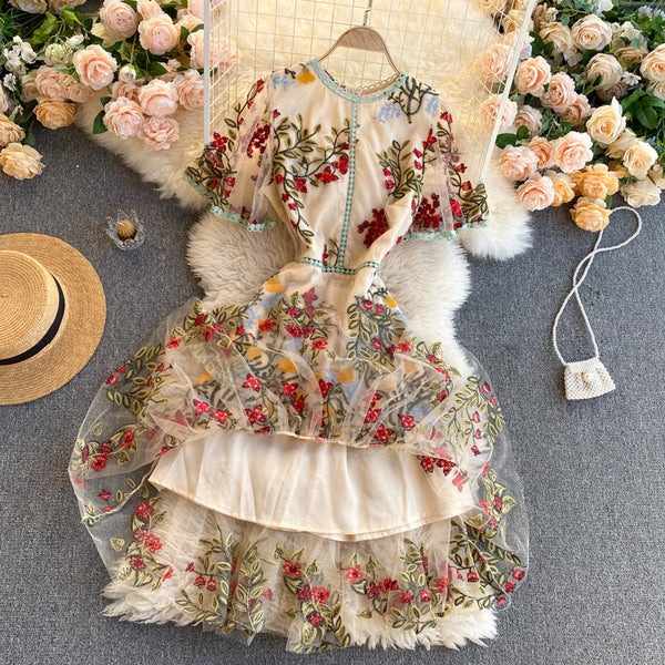 Cozy Retro Style Chic Women Beautiful Round Neck Short Sleeves Mesh Floral Embroidered A Line Dress