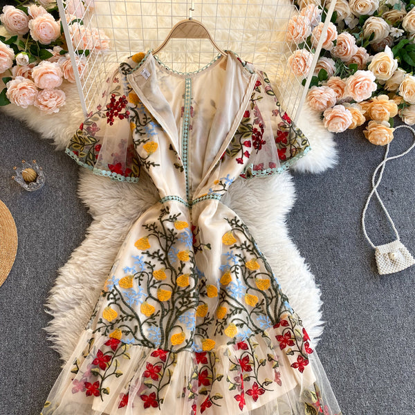 Cozy Retro Style Chic Women Beautiful Round Neck Short Sleeves Mesh Floral Embroidered A Line Dress