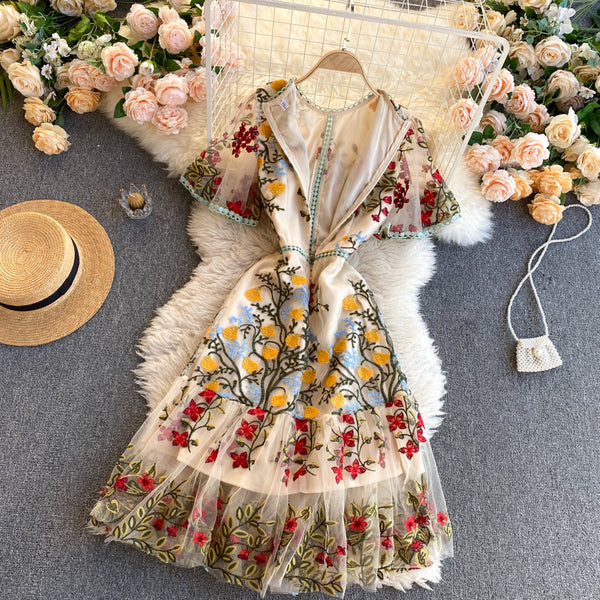 Cozy Retro Style Chic Women Beautiful Round Neck Short Sleeves Mesh Floral Embroidered A Line Dress