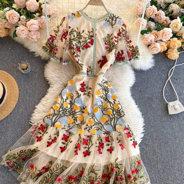 Cozy Retro Style Chic Women Beautiful Round Neck Short Sleeves Mesh Floral Embroidered A Line Dress