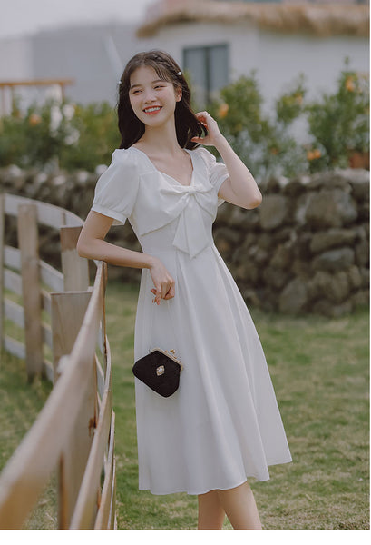 Summer Temperament Retro Square Neck White Bow Puff Short Sleeved High Waist Meeting A Line Dress