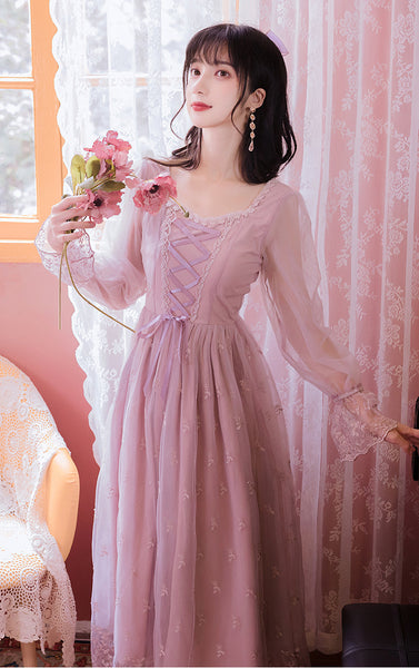 Fairy Women Princess Vintage Mesh Lilac Lace Embroidered Square Neck Long Sleeves Party Ball Dress