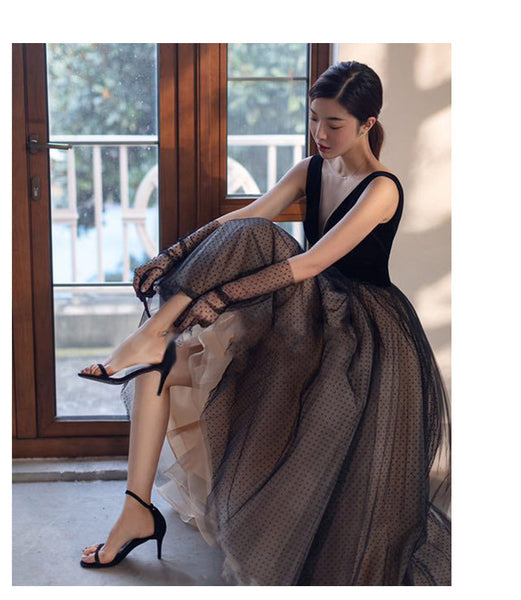 Temperament Elegant Ladies V Neck Sleeveless Birthday Party Banquet Cocktail Prom Tulle A Line Dress