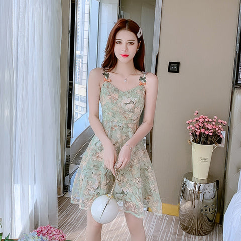 Fairy Beautiful Vintage Mesh Embroidery Floral Spaghetti Straps Organza A Line Dress