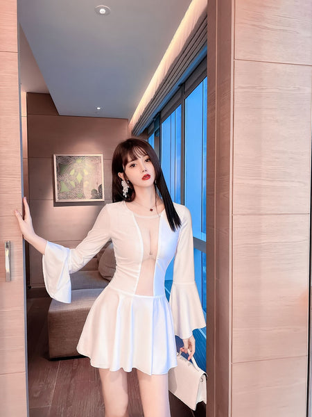 Gorgeous Mesh Front Open See Through Stitching Round Neck Long Flare Sleeves Pleated Dress