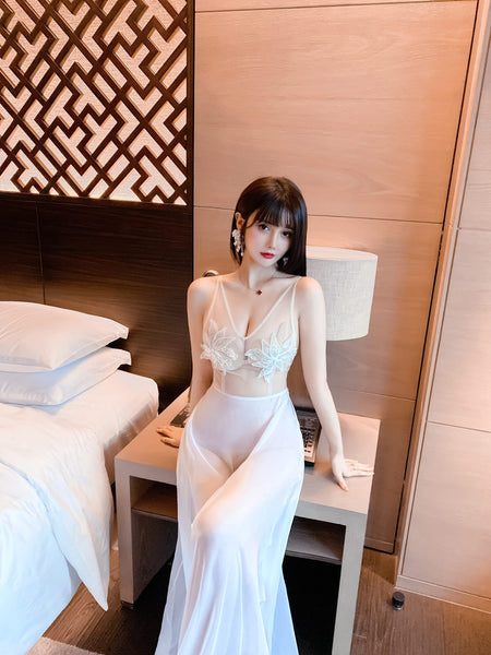 Stunning Angel Lover Bridal Sleeveless Deep V Neck See Through Open Back Long Dress