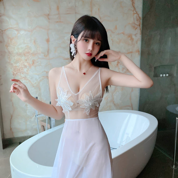 Beauty Sexy Transparent Deep V Neck Sleeveless Lace Backless Night Evening Meeting Maxi Dress